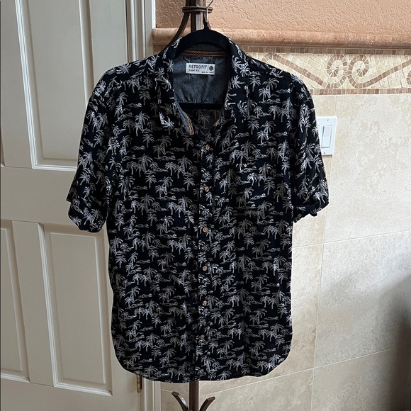 Retrofit Black and White Palm Print Men's Shirt - Picture 1 of 3